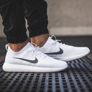 white nike mens